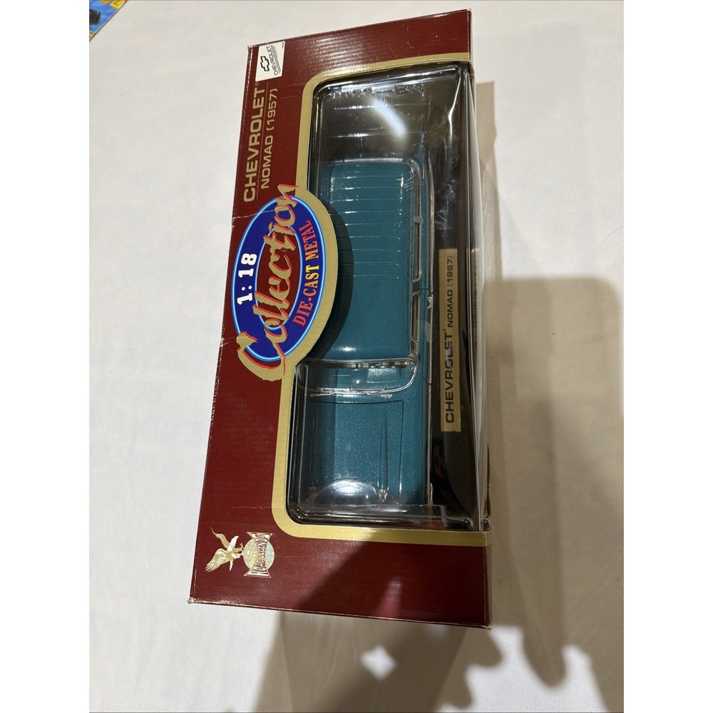 1/18 Scale Die-Cast Metal Collection Road Tough Chevrolet‎ Nomad 1957